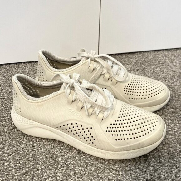 Crocs Literide Pacer Tennis Shoes Off White Sneakers Kids Size 3 - 3.5 - Picture 1 of 6